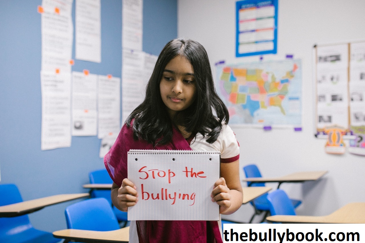 Buku Tentang Bullying Dari Sudut Pandang Anak Muda